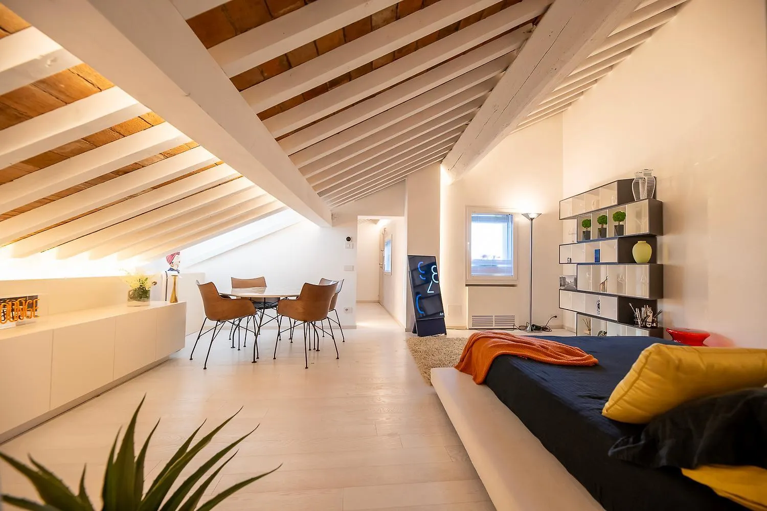 Luxury Rooftop Piazza Erbe ורונה 0*,  איטליה